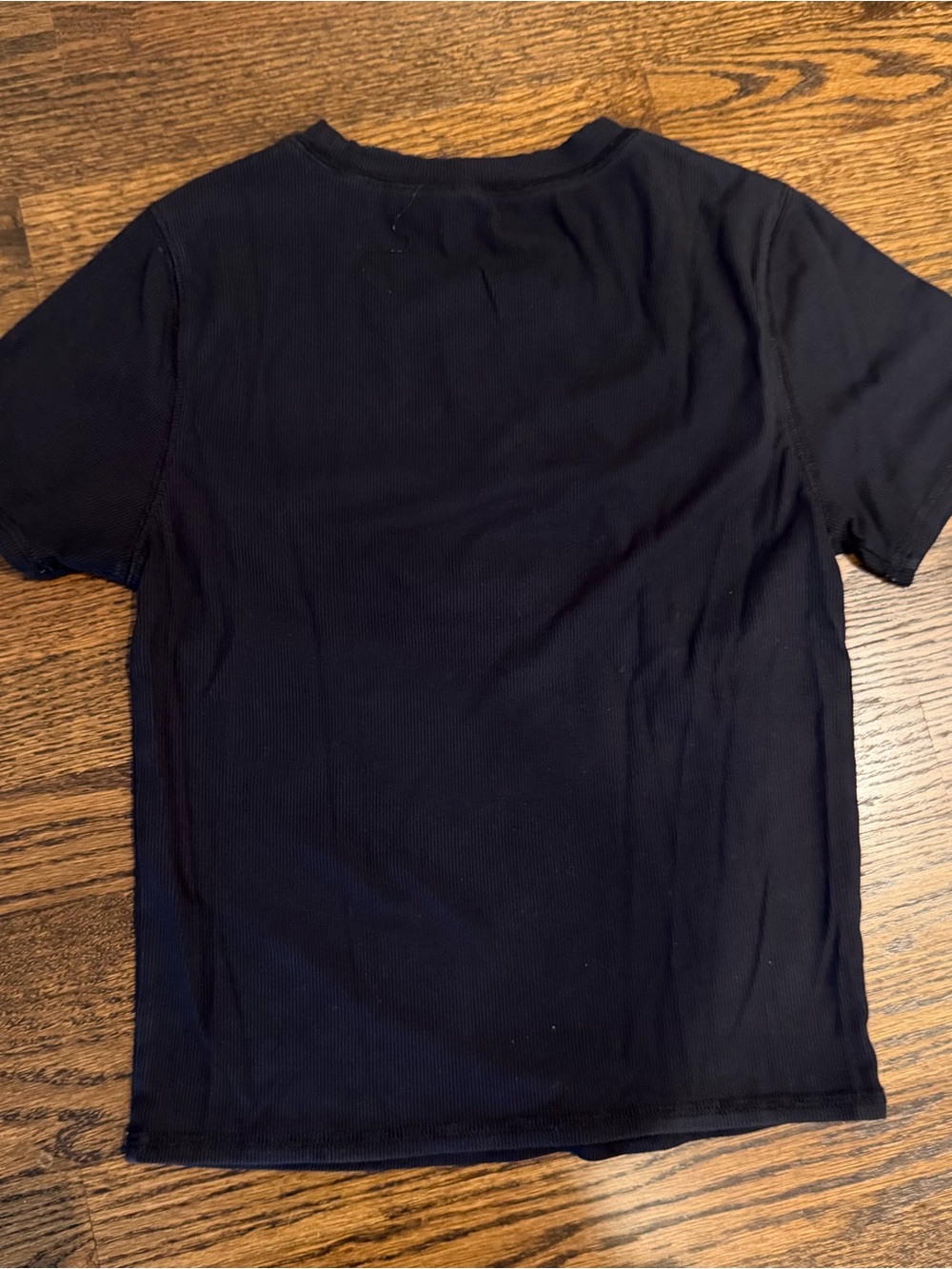 Vuori Ribbed Tshirt - Small - Black - Picture 2 of 2